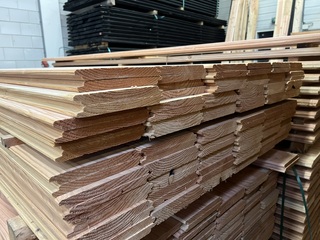 Ca. 100x Halfhouts, dakbeschot, douglas, 400cm lang